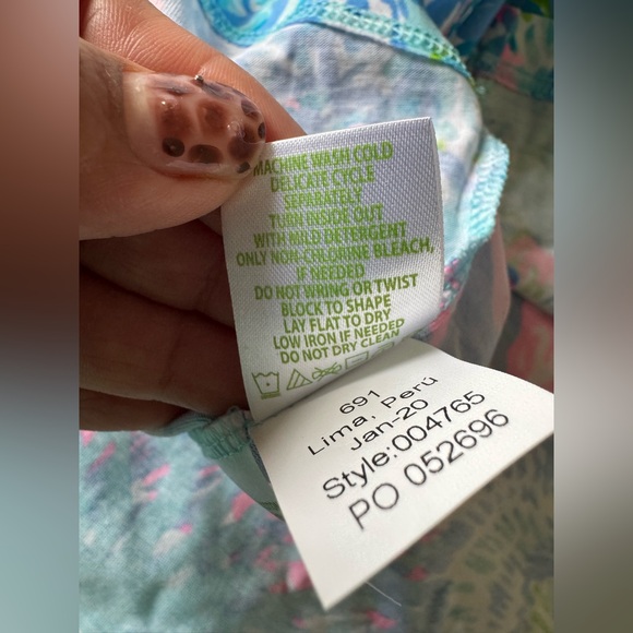 Lilly Pulitzer dress - Picture 4 of 9